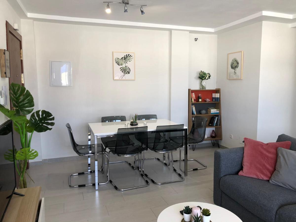 Victoria Luxury Beachfront Apartment In Benalmadena Costa Exterior foto