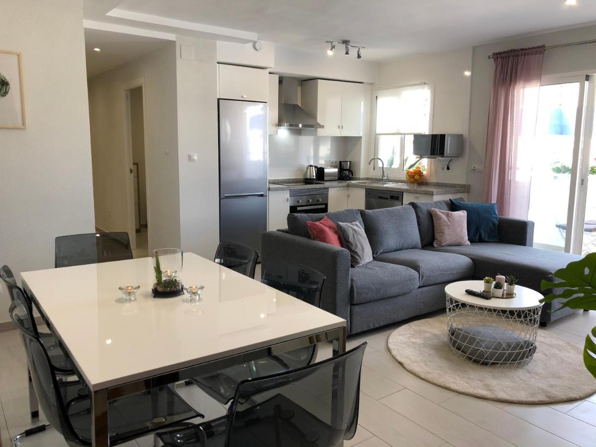 Victoria Luxury Beachfront Apartment In Benalmadena Costa Exterior foto