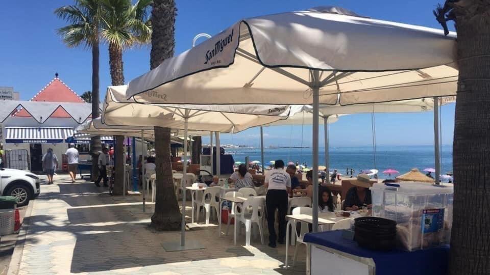 Victoria Luxury Beachfront Apartment In Benalmadena Costa Exterior foto